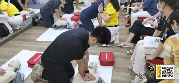 五大湖环保小黄人应急救护知识技能培训