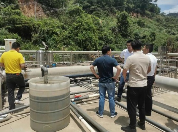 公司技术团队赴河源生活垃圾填埋厂参观交流