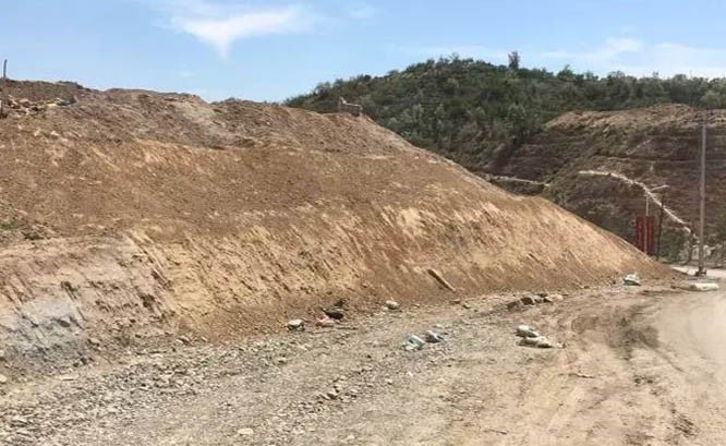 兰州保利地产－领秀山边坡表层植被恢复项目