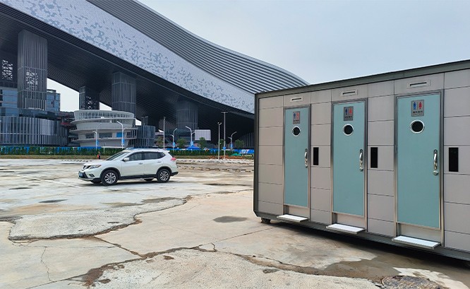 深圳前海·华发冰雪世界移动公厕服务